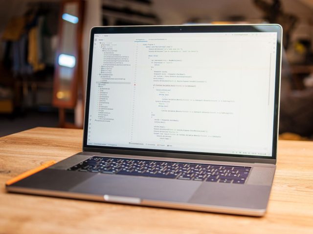 Guide pratique pour un tracking analytics robuste pour produit